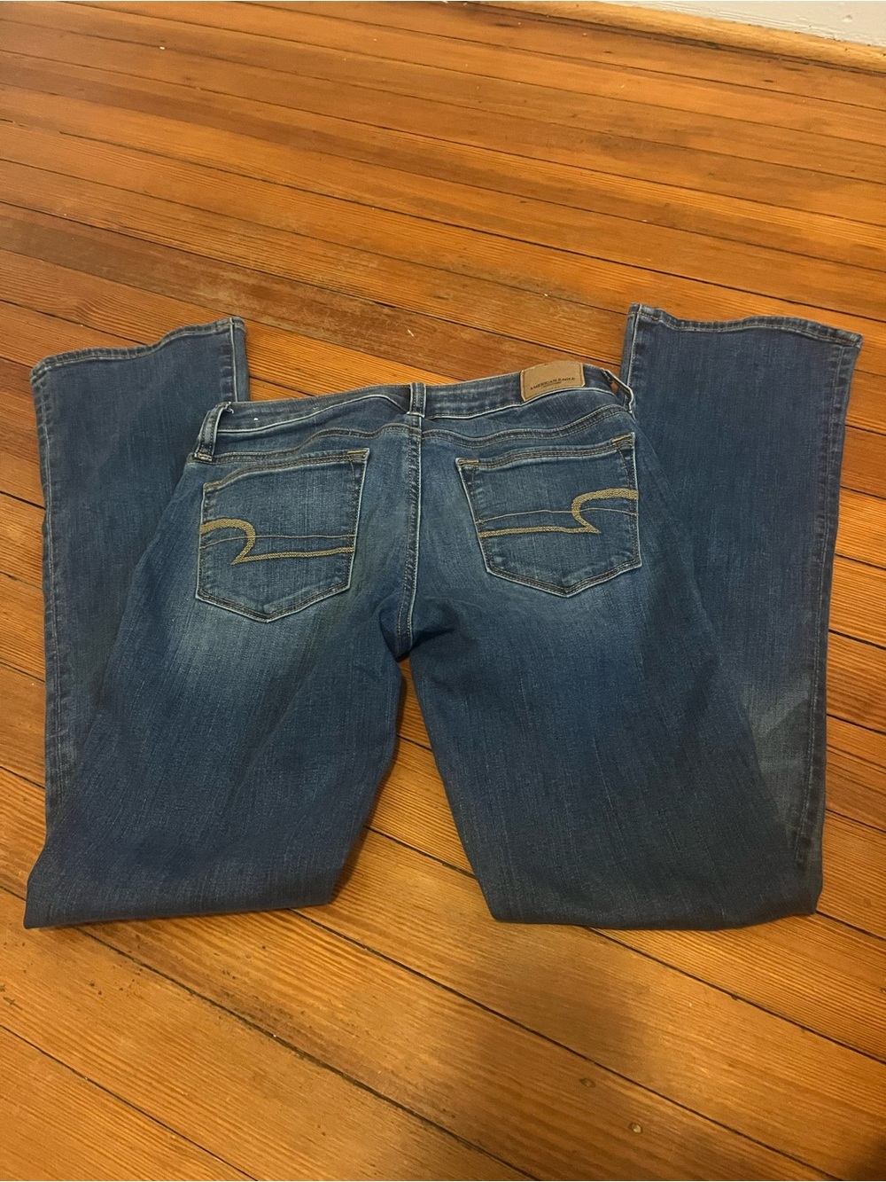 American Eagle Skinny Kick Jeans